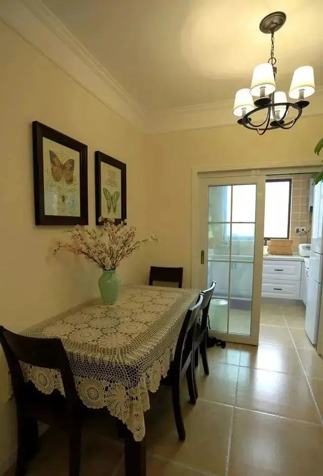 我家108平新房，入户玄关美呆了，装修花18万，朋友都说太值了！