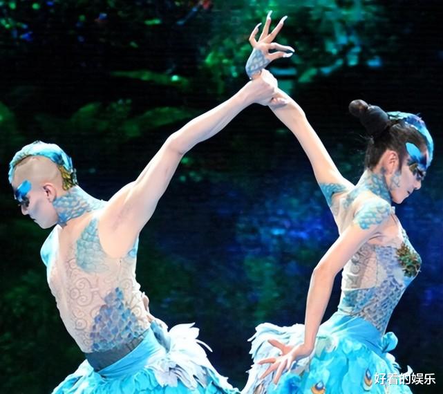 王迪|44岁王迪抑郁从39楼跳下身亡！杨丽萍悲痛悼念，用头像求救无人识