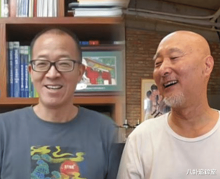 陈佩斯|陈佩斯做客东方甄选引1600w围观，老俞变话痨被骂，网友：快闭嘴