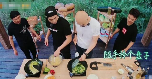 温碧霞|娱乐圈的“巨婴”明星：不会煮鸡蛋，冷水煮饺子，蒸米饭放洗洁精