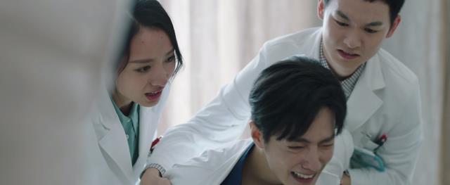 杨紫|肖战杨紫新剧又播不了，撤档通知放出后，评论区令人哭笑不得