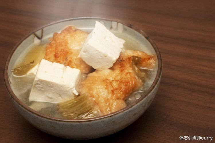 亚硝酸盐|转告爸妈:这5种隔夜食物,吃不完就得扔!别不舍得