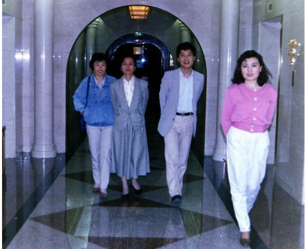 李瑞英|央视主持人李瑞英：得知儿子坠楼，含泪坚守岗位，反被骂冷血无情