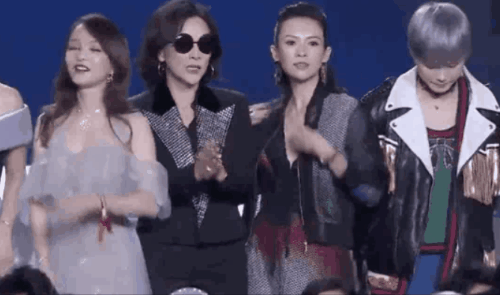 明星|《向往的生活》一条微博惹怒观众，娱乐圈最后的遮羞布，越扯越烂