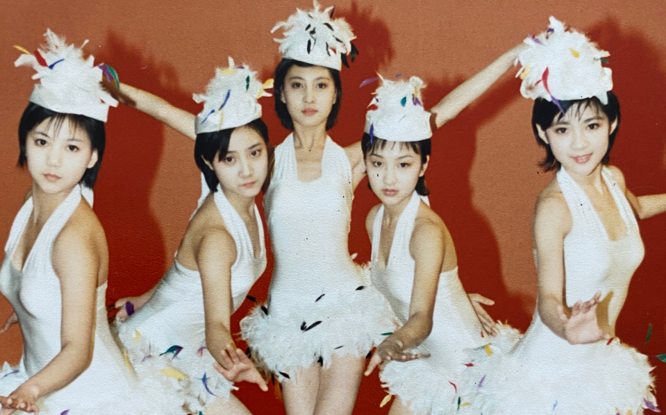 青春美少女|国内第一代少女组合，全程边唱边跳，实力超强