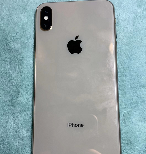 |网友高价买到iPhone组装机，且验机报告全绿！其实改了数据！