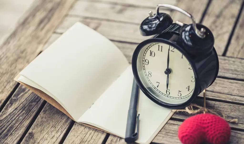 热水器|2003年,小伙应聘保安被嫌太臭,愤而发明洗澡神器,如今身家千万