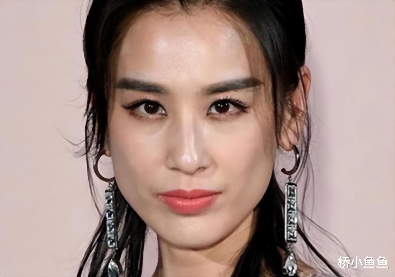 杨幂|初见又美又灵又干净,走红后却像变个人,这6位女星的脸,好可惜