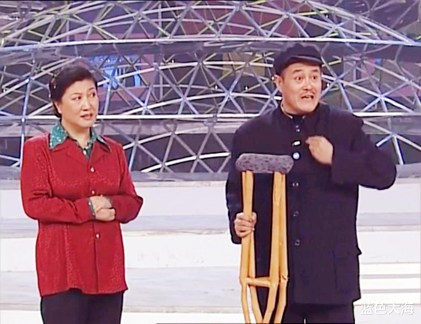 高秀敏|高秀敏女儿李萱:母亲至死未与赵本山和解,继父回原配身边生活