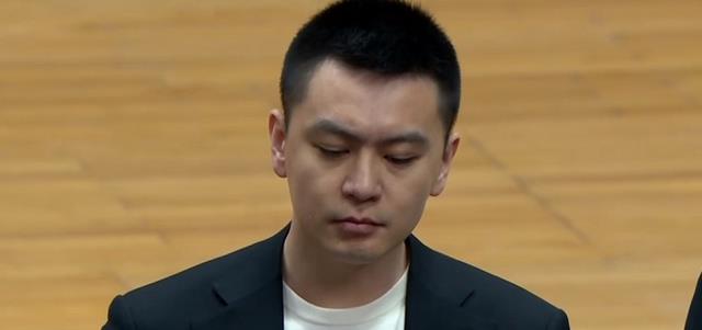 李晓旭|李晓旭或赛季报销，记者、媒体人相继报道，杨鸣透露情况不妙