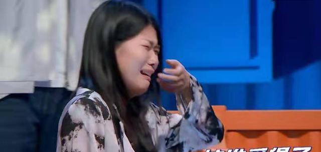 杨蒙恩|杨蒙恩刘培钰官宣结婚，今天也是被脱口秀演员感动的一天