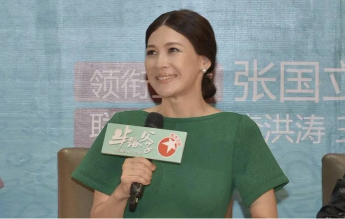 童蕾|富商周旭辉:44岁娶小12岁女星童蕾,获刑3年后,妻女怎么样了?