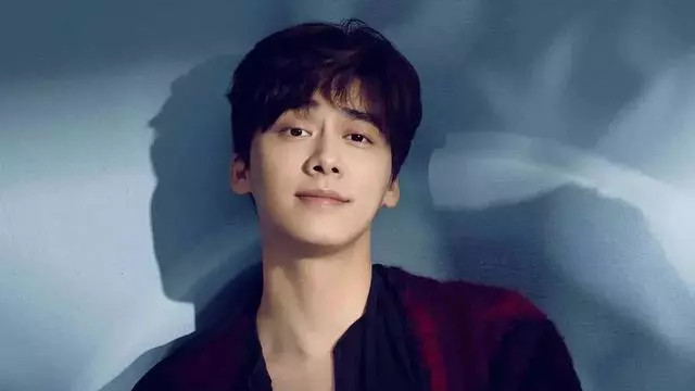 白莲花|这个圈子的人，没有一个是白莲花的，你看到的白莲花只是没爆出来