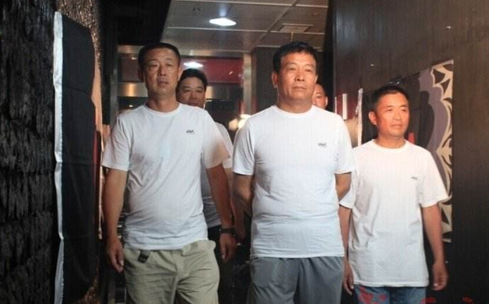 第一名|钓鱼风云之钓王杯横空出世, 吕世春捧杯声明不显, 邓刚夺冠天元问世