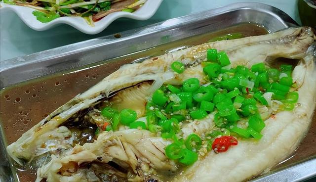河南|12个湖北人自驾游河南，在景区点了9个菜，结账时确认3遍不敢相信