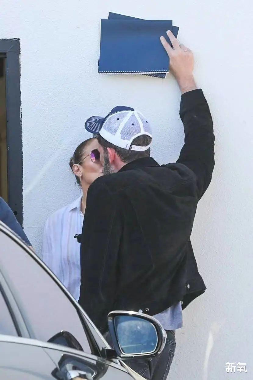 写真|又一对巨星20年后世纪大复合！比大S锋菲恋都抓马…