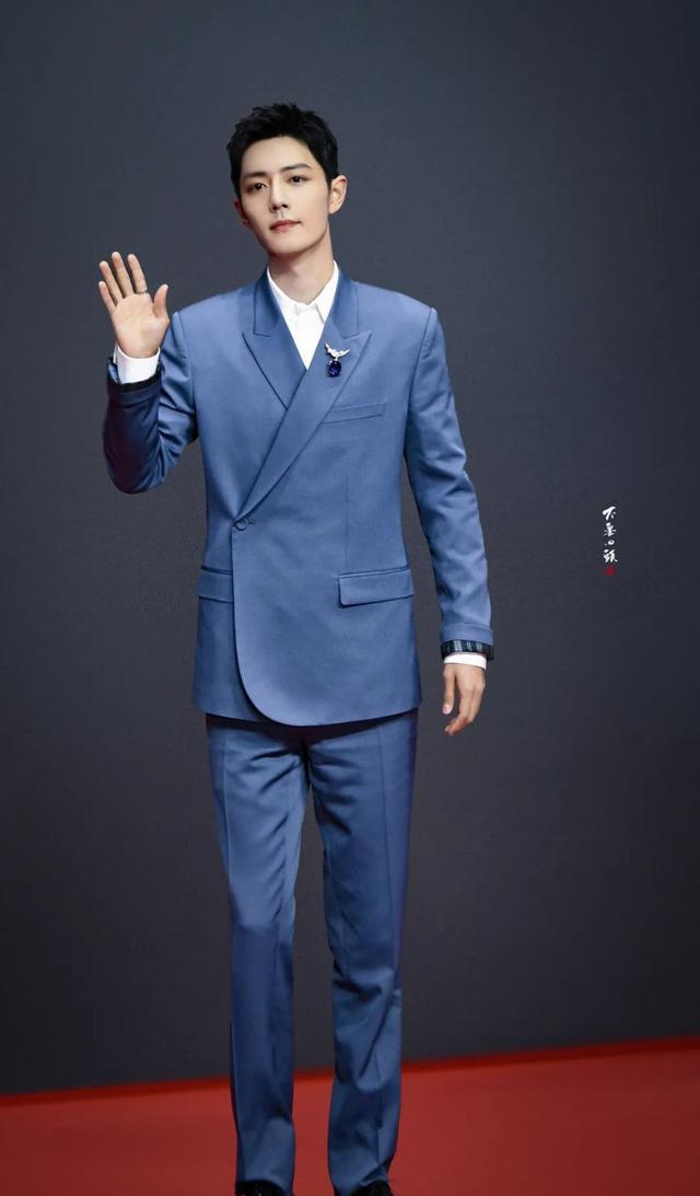 肖战|肖战为何成为了顶流中的顶流,了解完这些让你豁然开朗!