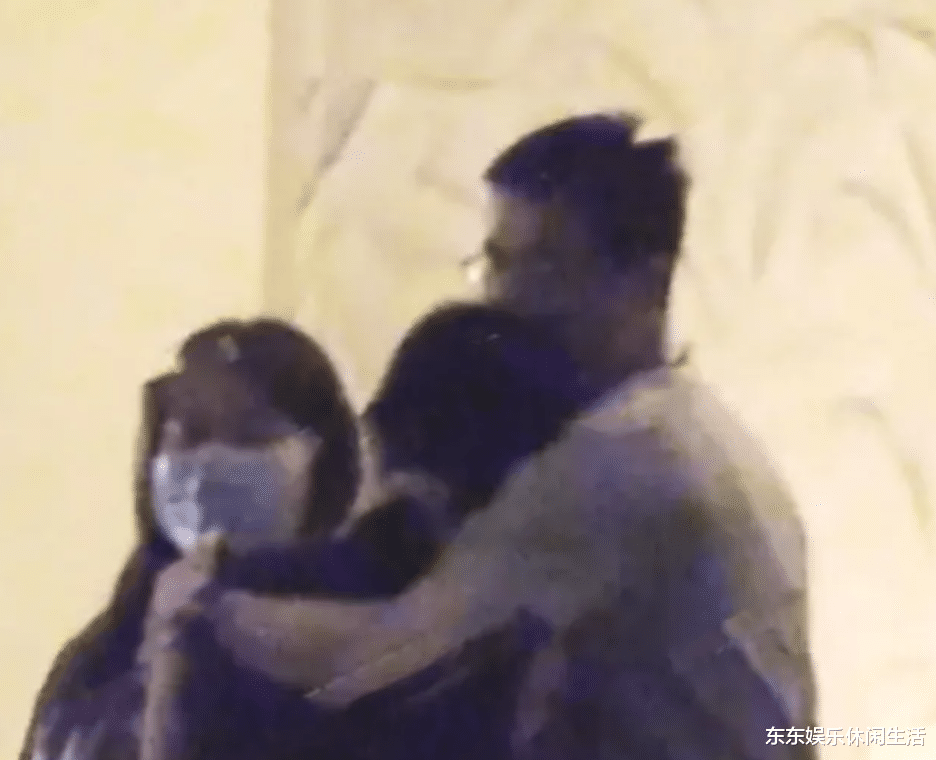 范冰冰|范冰冰与新男友街头被拍,这个神秘男究竟是谁呢?