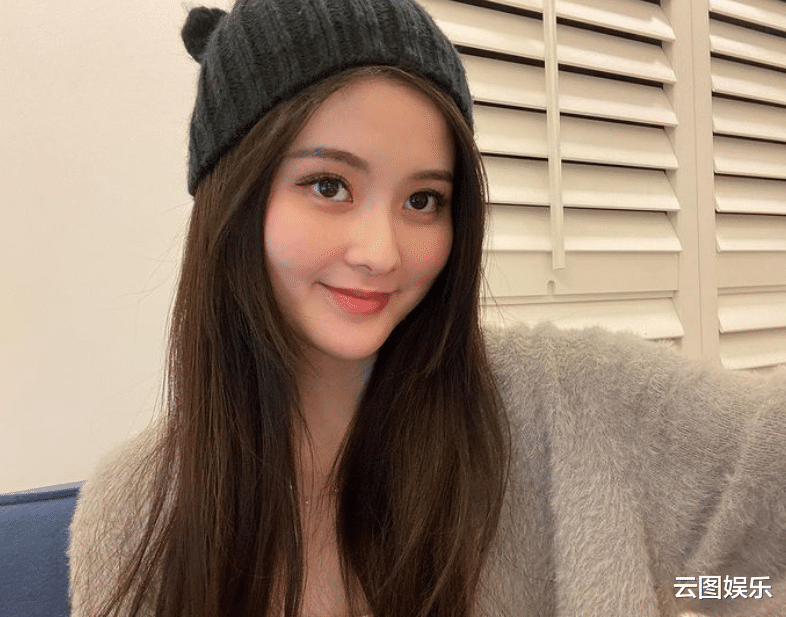 孙芸芸|孙芸芸晒一家三口合影,帅气儿子正面照首曝光,是40亿集团继承人