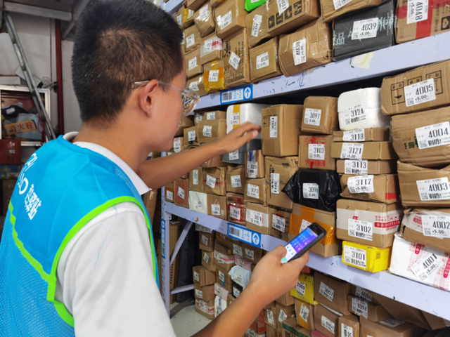 菜鸟驿站|取件不收费的“菜鸟驿站”，是靠啥赚钱的？内行人道出实情