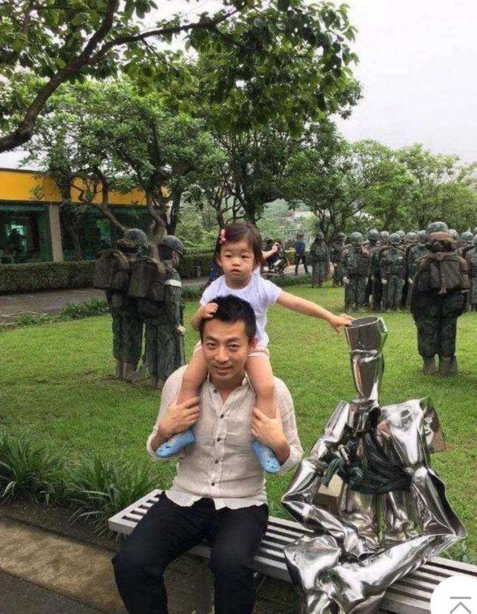 汪希玥|网友评汪希玥或离开大S原因:不习惯具俊晔,想念汪小菲,黏保姆