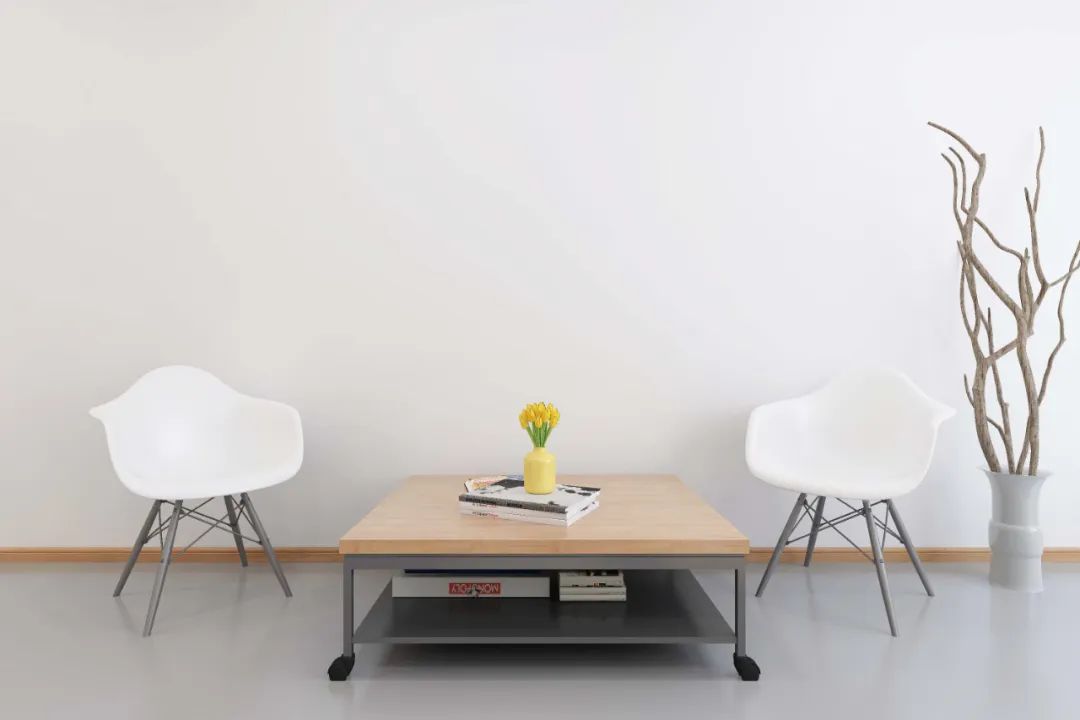 |他越热心帮忙，我越窒息……