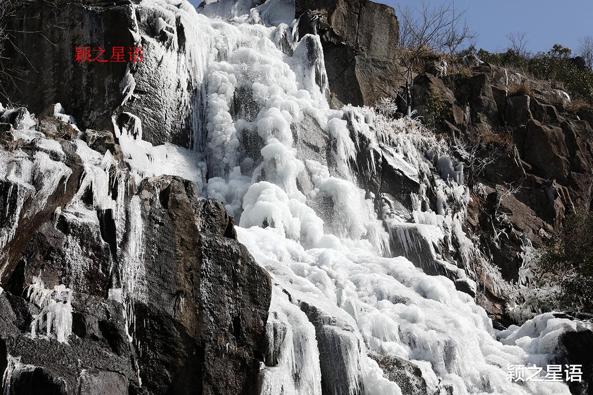 杭州|悬崖壁立如门，冰瀑从天而降，壮观