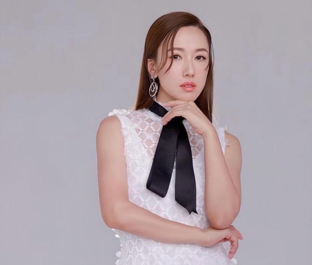 李施嬅|香港知名女星李施嬅再度离巢!患免疫系统疾病,一度需要停工修养