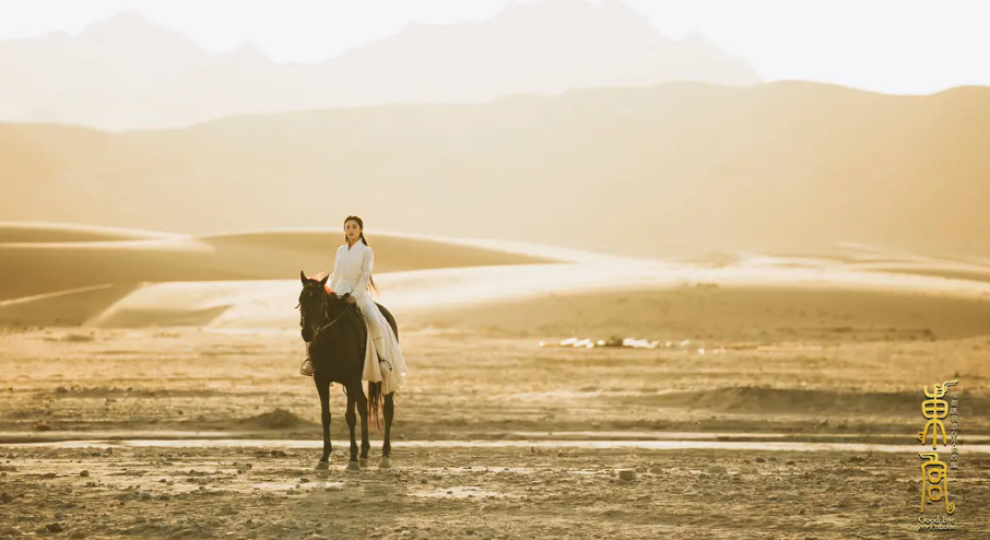 横店|再美也经不起这样薅啊……