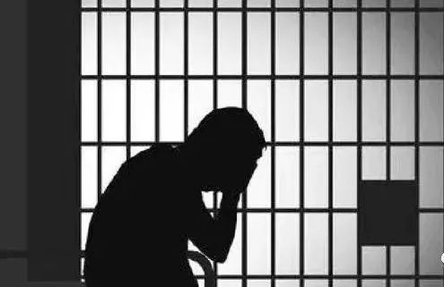“死囚犯”被枪决9年后竟离奇复活,真相背后牵出悬案