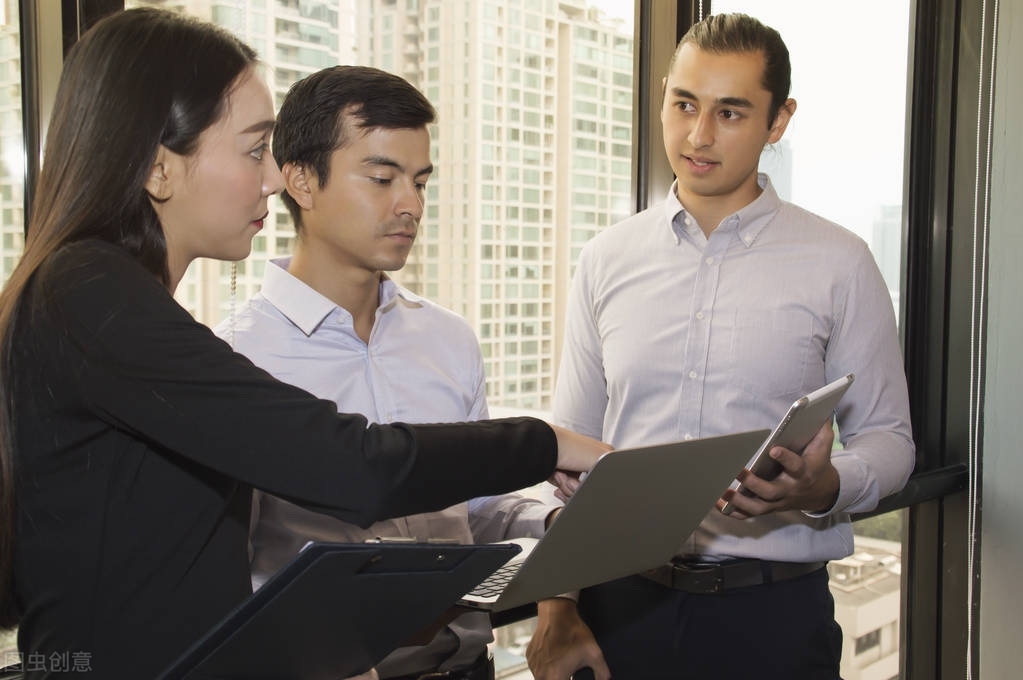 通城|职场兢兢业业，总害怕表现不好？