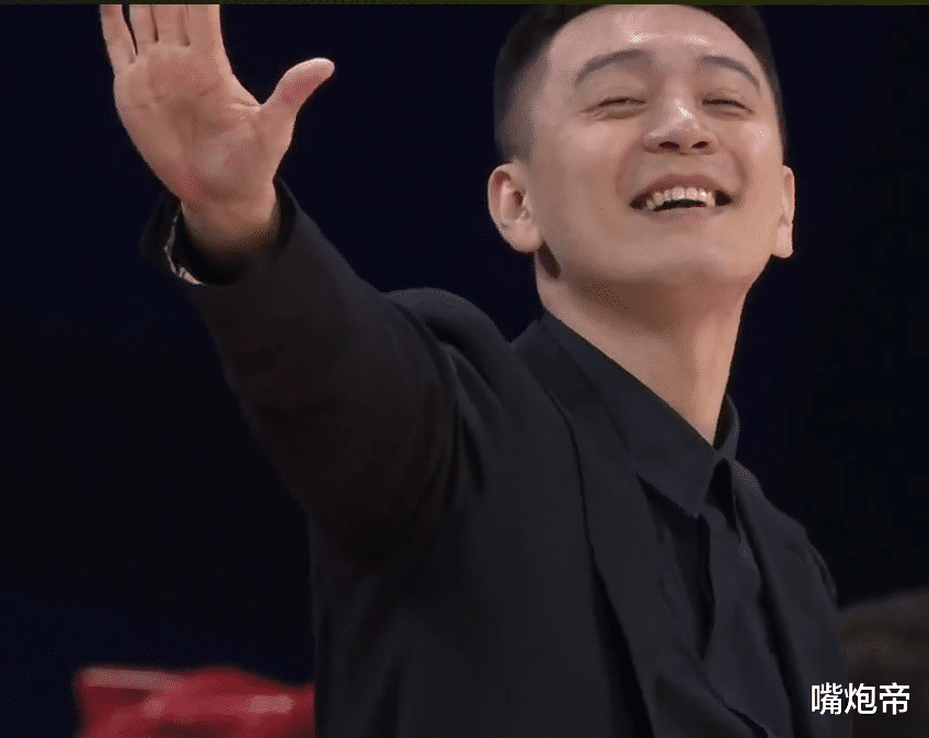 广东男篮|霸气挥手告别杜锋，杨鸣大笑离场！双外援32+19救辽宁，广东王朝崩塌