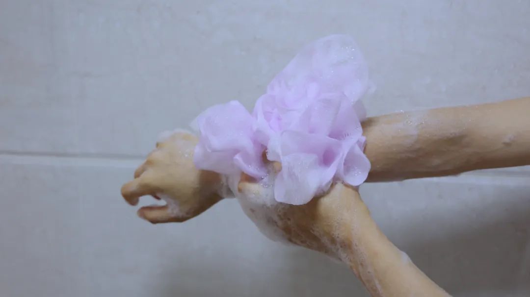 肝脏|洗澡虽然很简单,但背后却还藏着诸多玄机,这3个“禁忌”需注意