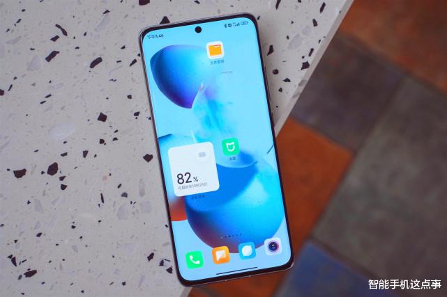 影驰|小米12：价格跌破三千元大关！小米12X：那我走？