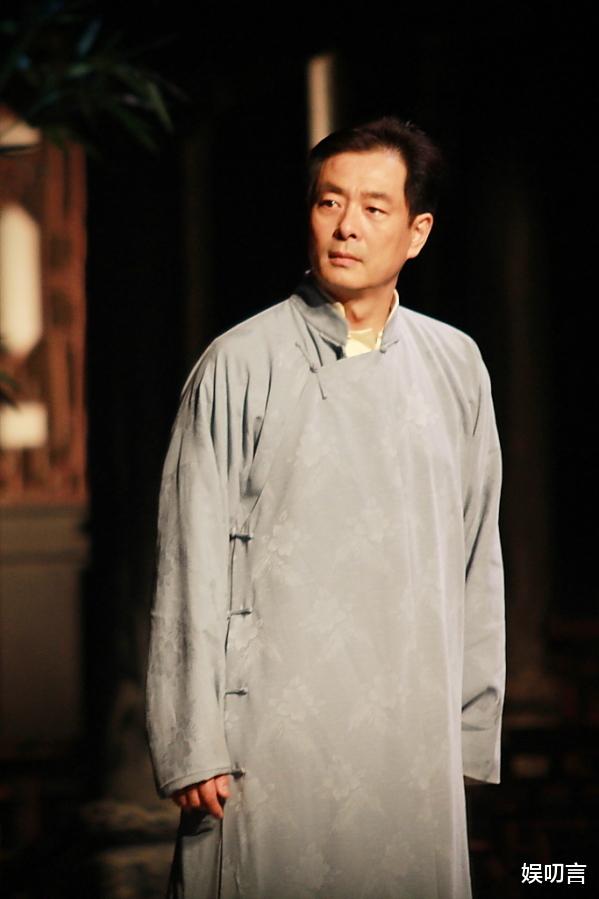 濮存昕|濮存昕的“消失”，究竟是时代抛弃了他，还是演艺圈的“悲哀”？