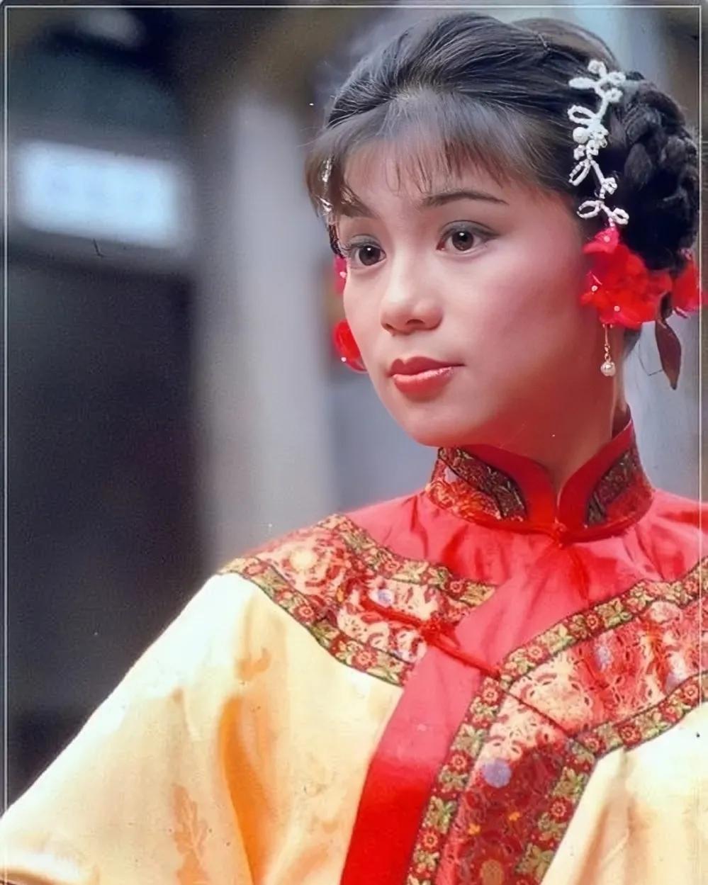 黄杏秀|黄杏秀:古装第一美人