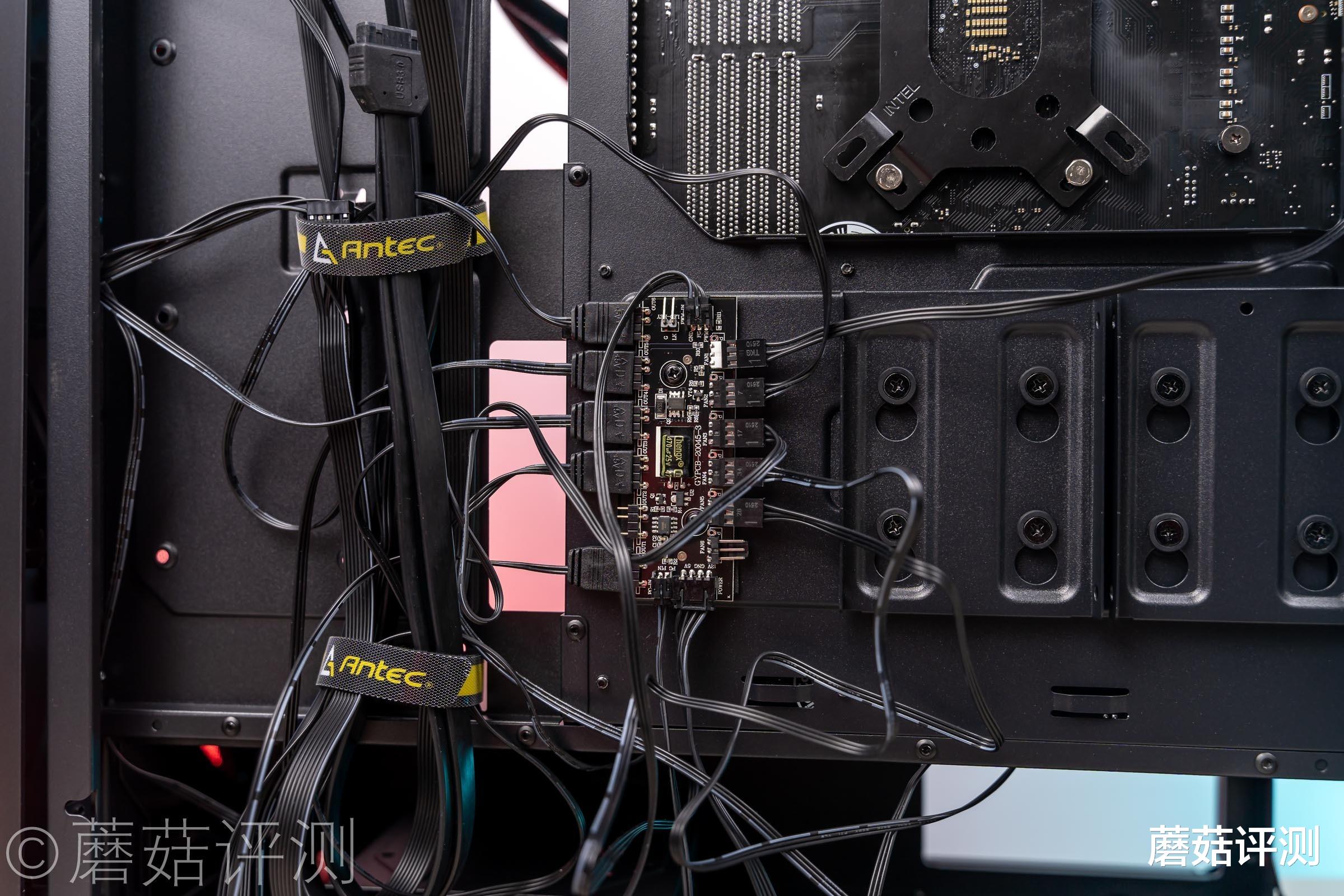 笔记本电脑|颜值出众，散热优秀、安钛克星曜者DF800 Flux中塔机箱 评测