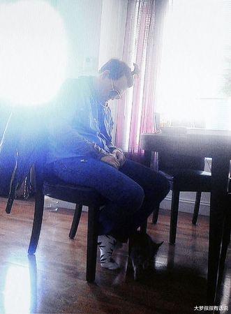 陈亚男|强尼戴普遭控毒瘾“茫到随地躺”失控照曝！安柏赫德眼角受伤留证