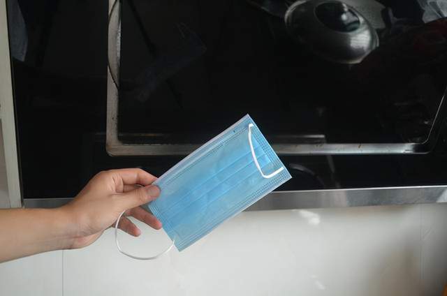 “油烟机”别看多油多脏，只要一个口罩，不拆不卸，马上干净如新