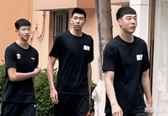 广东男篮|2米08新星将至！广东锋线，明天“依”然美好 ?