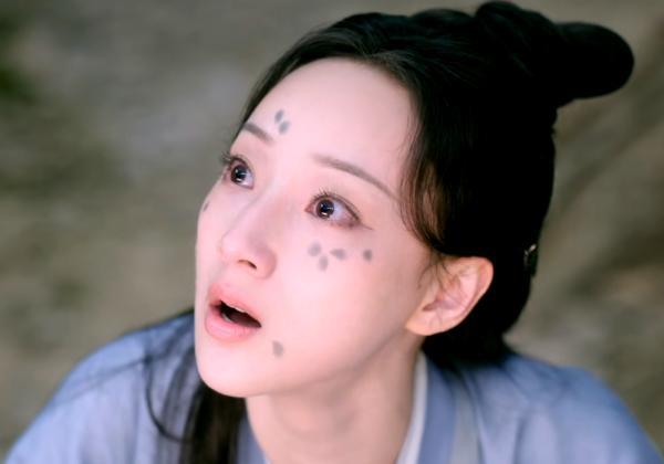 杨紫|杨紫新剧火了,虽然剧情被喷,但她演技出色,而且选了个好搭档