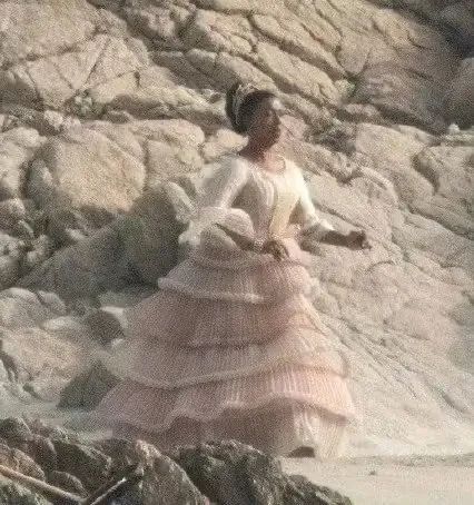 小美人鱼|小美人鱼被疯狂抵制,白雪公主力挺维护,呼吁网友尊重他人!