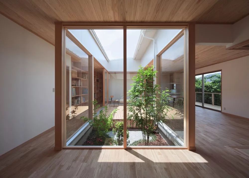 玄关可学日本这样设计,不到1㎡却能颜值飙升,客人第一眼就得夸