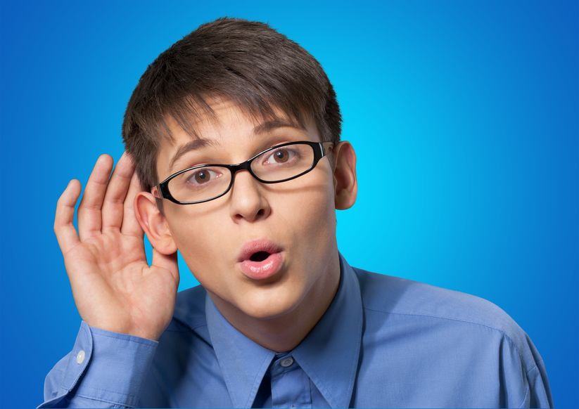 耳机|年纪轻轻却失聪?音量每多加一格,或让你的听力逐渐丧失!