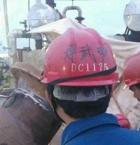 送外卖月入过万我一直不太相信，这下我信了！哪怕一月两万都嫌少了哈哈哈
