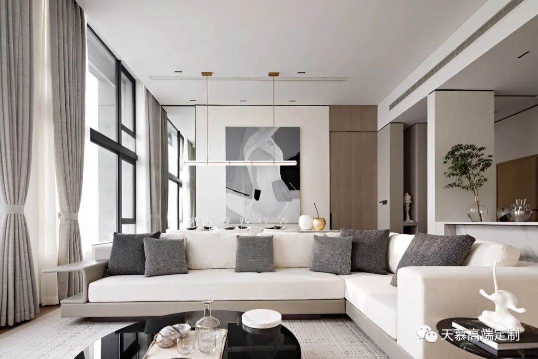 透过极简的独特设计,领略海湾独特的山海风光