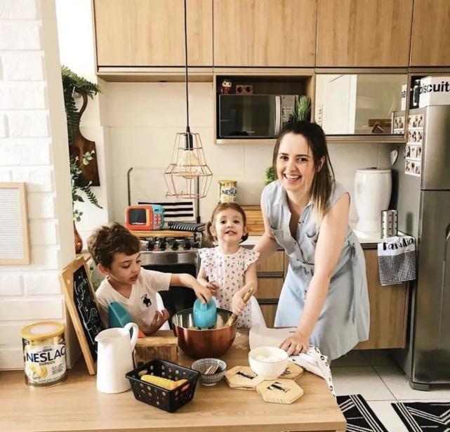 54㎡两娃！瑞士人也爱蜗居，妈妈精心布置小两房，越小越舒服