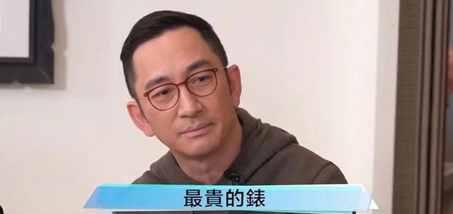 吴启华|吴启华钟在深圳买房，2元可买菜煮一顿饭，曾交往这位内地女星