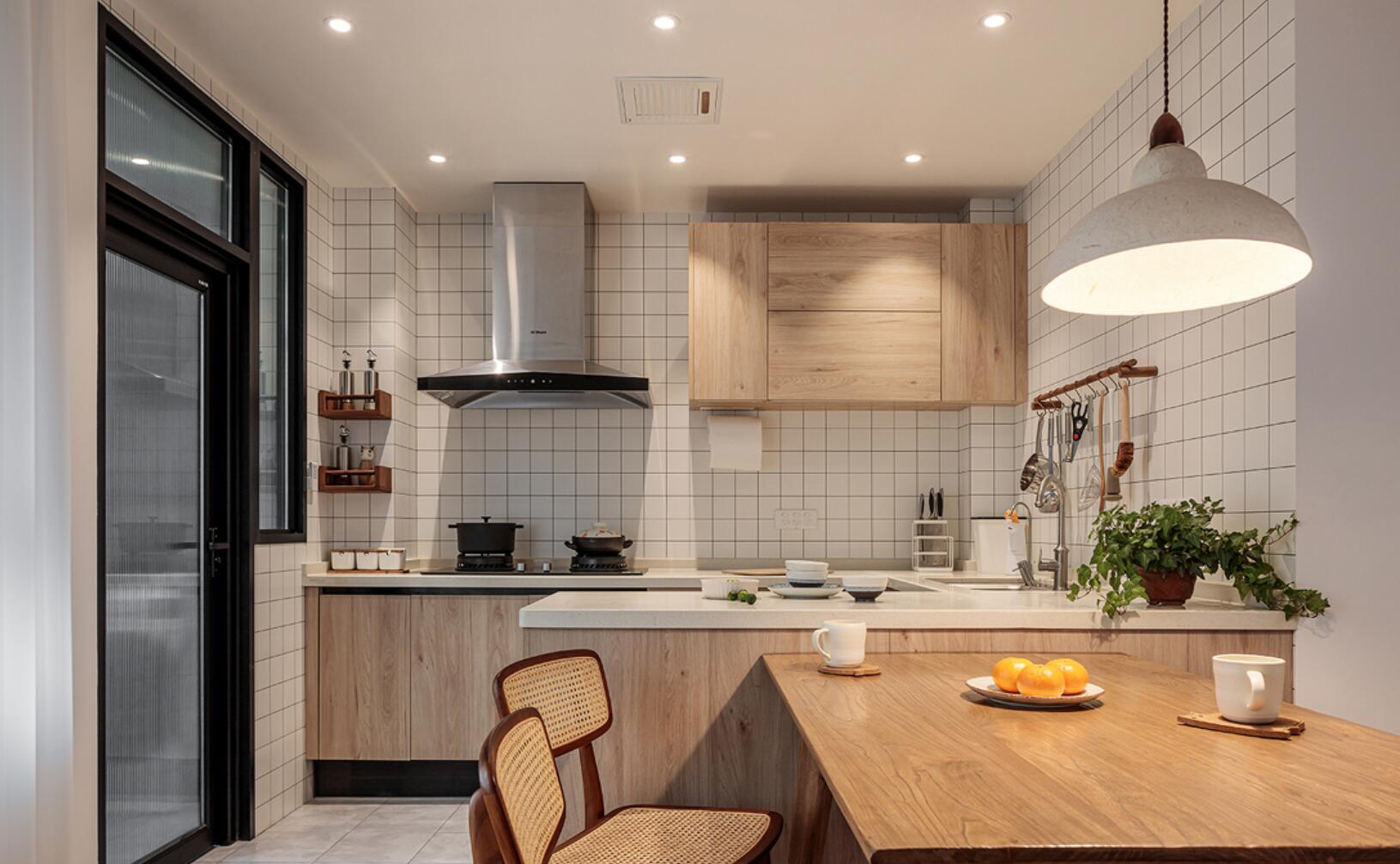 看了她128㎡家,改变了我对大白墙的看法,仿佛将生活过成了诗