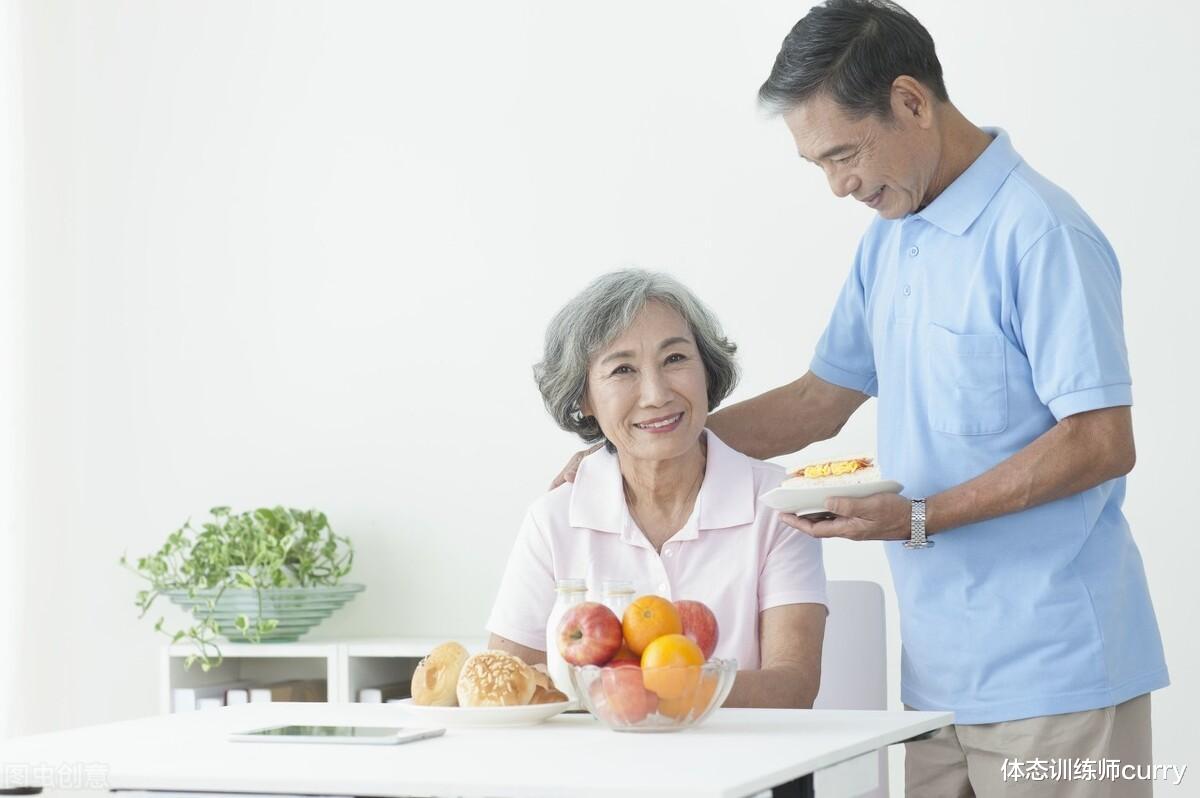 运动|为什么随着人体衰老肌肉流失越严重？希望中老年朋友重视力量训练